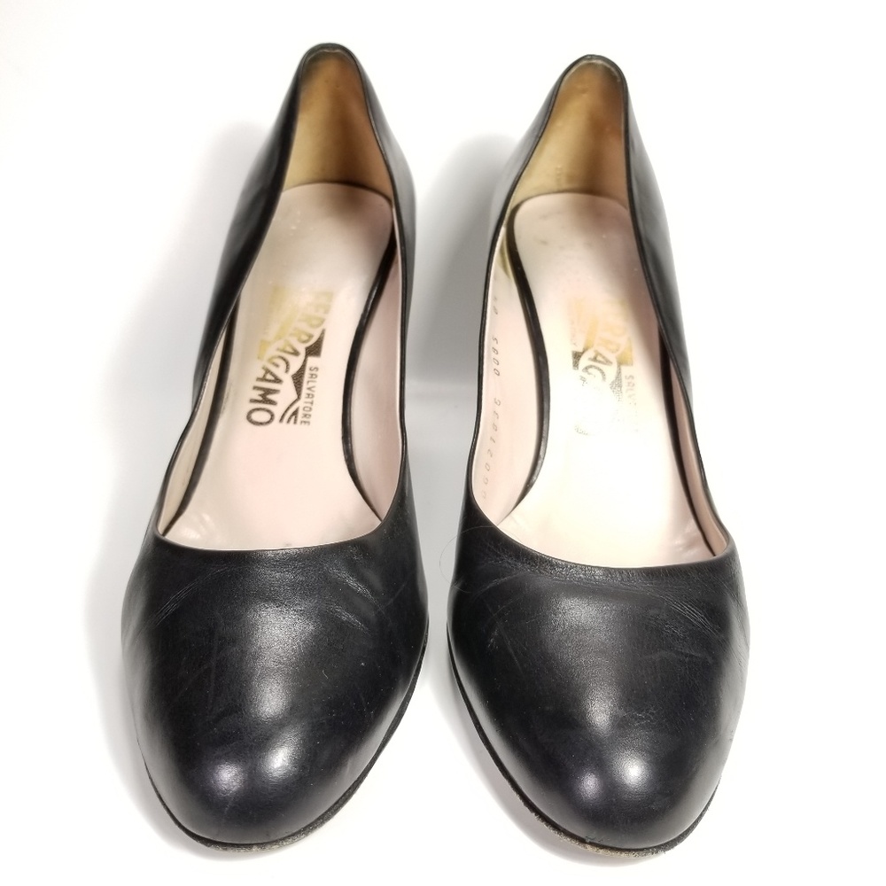 Salvatore Ferragamo Black Soft Leather Pumps